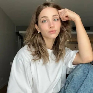 Emily Rudd